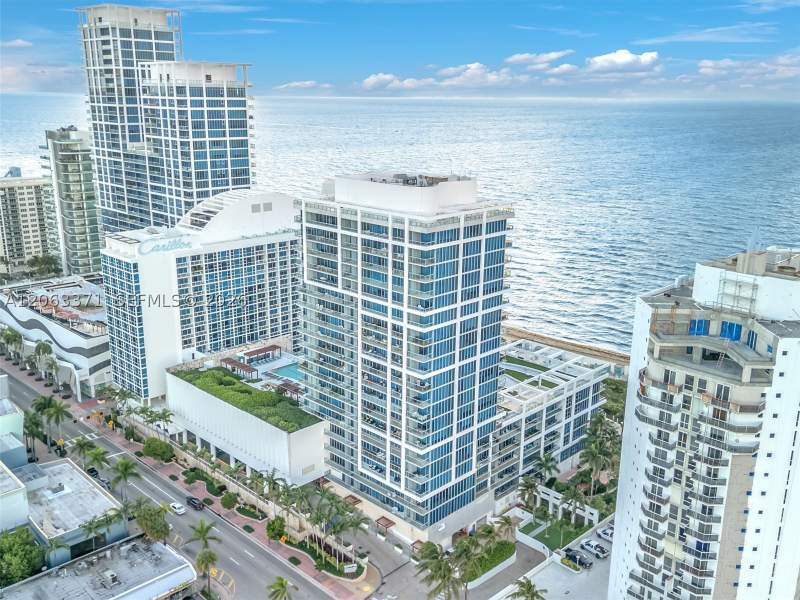 2 bedroom Condominium at 6799 Collins Ave 512, South Carillon Beach Cond, Miami Beach — photo 2