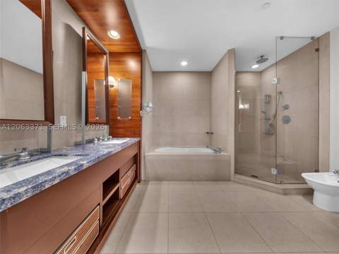 6799 Collins Ave 512, Miami Beach FL - photo 21 of 45