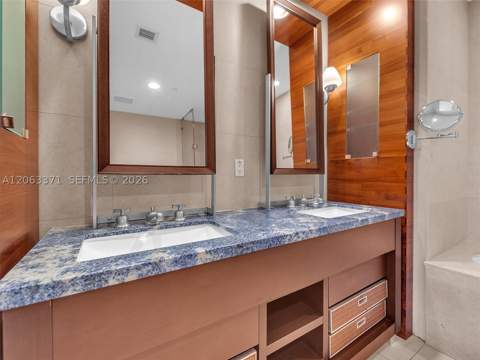 6799 Collins Ave 512, Miami Beach FL - photo 23 of 45