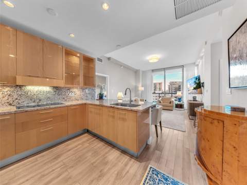 6799 Collins Ave 512, Miami Beach FL - photo 6 of 45