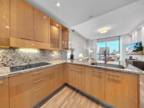 6799 Collins Ave 512, Miami Beach FL - photo 9 of 45
