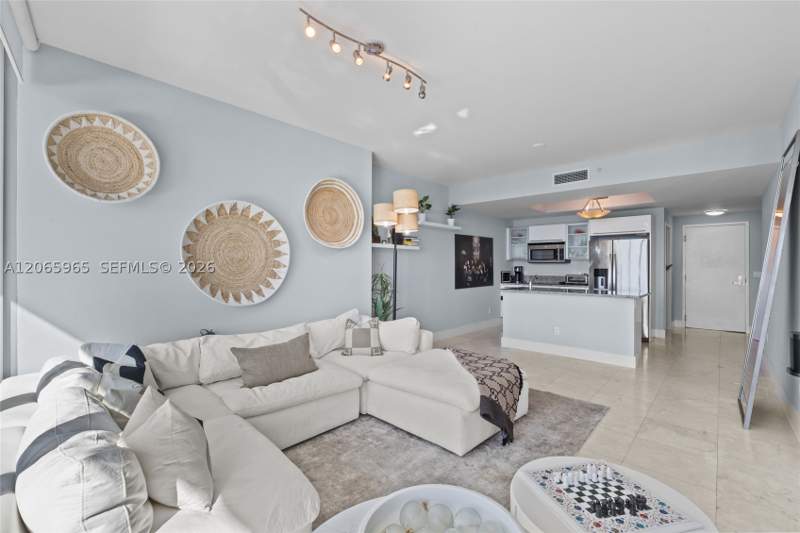1 bedroom Condominium at 888 Biscayne Blvd 4203, Marinablue Condo, Miami — photo 3