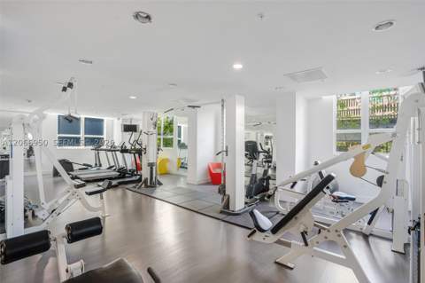 234 NE 3rd St 1007, Miami FL - photo 19 of 33