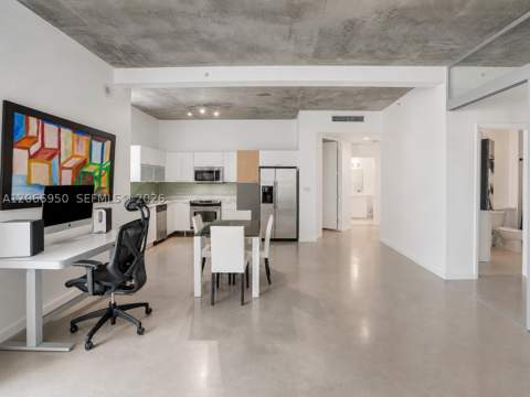 234 NE 3rd St 1007, Miami FL - photo 6 of 33