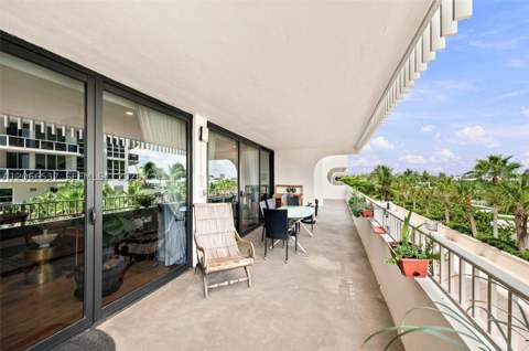 10205 Collins Ave 206, Bal Harbour FL - photo 20 of 37