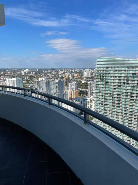 60 SW 13th St 3426, Miami FL - photo 19 of 28