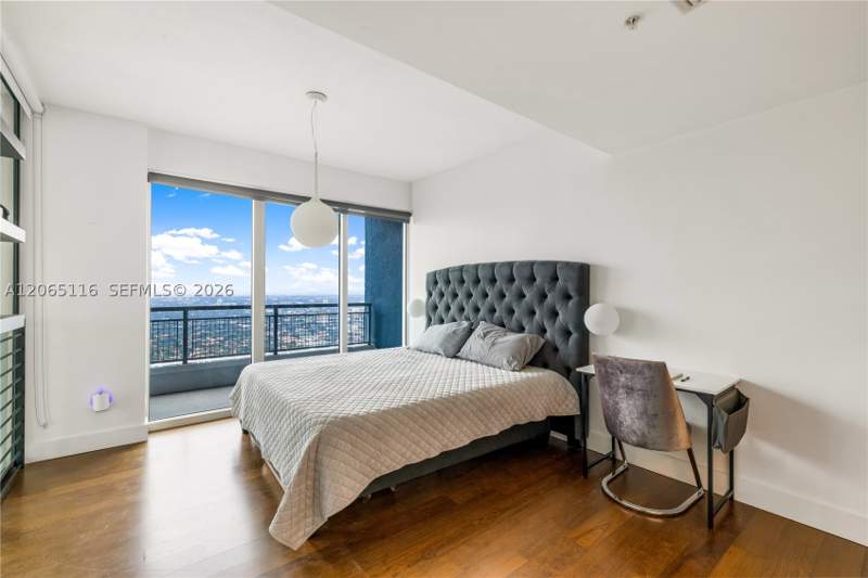 3 bedroom Condominium at 60 SW 13th St 4001, Infinity At Brickell Cond, Miami — photo 3
