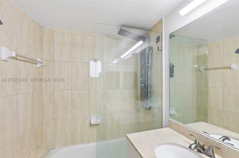 1750 N Bayshore Dr 3207, Miami FL - photo 21 of 32