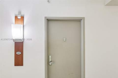 1750 N Bayshore Dr 3207, Miami FL - photo 22 of 32