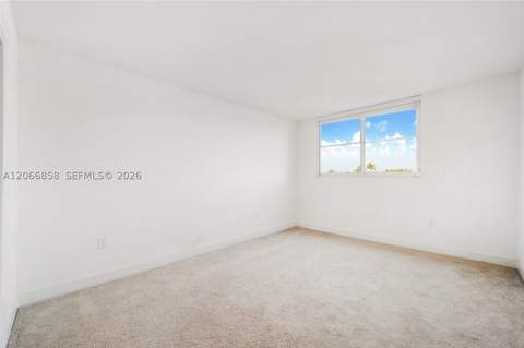 210 Sea View Dr 409, Key Biscayne FL - photo 9 of 16