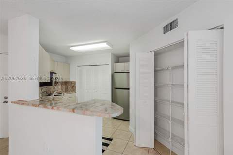 6272 NW 186th St 106, Miami FL - photo 12 of 23