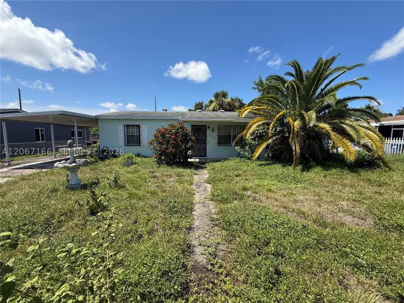 4 bedroom SingleFamilyResidence at 2855 NW 164th St, Golden Highlands Est, Miami Gardens — photo 1