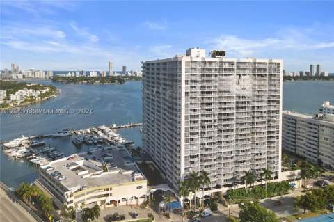 7601 E Treasure Dr 2007, North Bay Village FL - photo 20 of 20