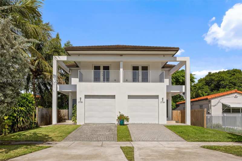 3 bedroom Townhouse at 2784 SW 34th Ave, Silver Bluff Gardens, Miami — photo 1