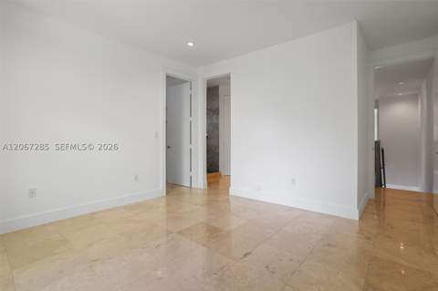 2784 SW 34th Ave, Miami FL - photo 21 of 49