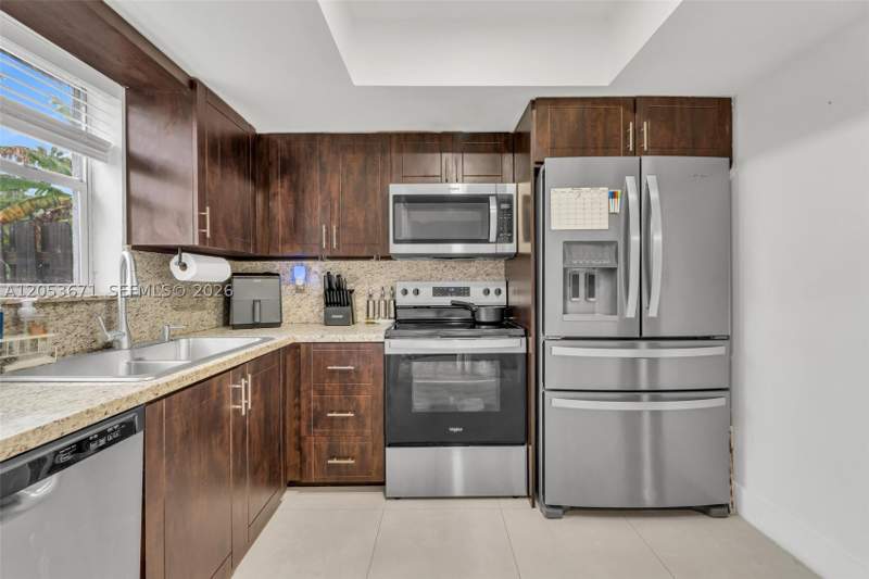 3 bedroom Townhouse at 8140 SW 209th St, Saga Bay Townhomes, Cutler Bay — photo 5