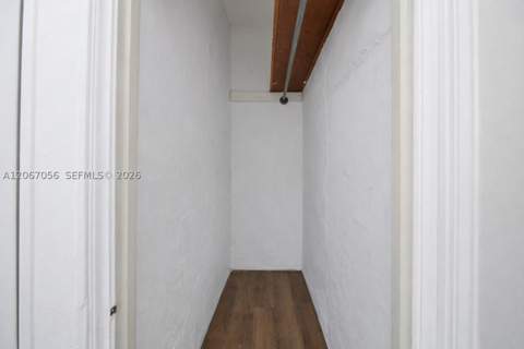 915 SW 9th Ct, Miami FL - photo 21 of 32