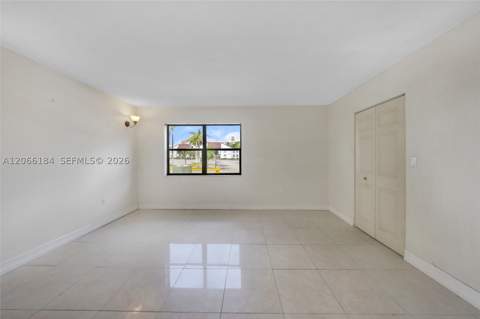 9405 Fontainebleau Blvd 112, Miami FL - photo 9 of 44