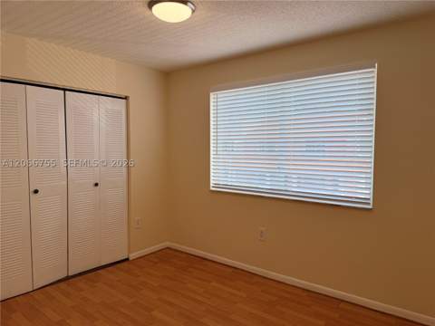 8019 Lake Dr 202, Doral FL - photo 8 of 13