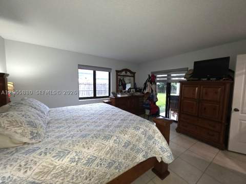 15101 SW 180th Ter, Miami FL - photo 20 of 37