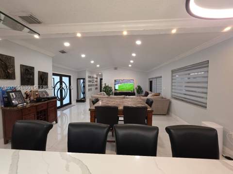 15101 SW 180th Ter, Miami FL - photo 6 of 37