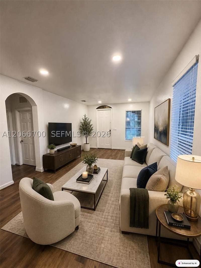 5 bedroom Townhouse at 9301 SW 171st Ave, Kendall Commons Townhomes, Miami — photo 2