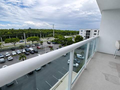 2841 NE 163rd St 608, North Miami Beach FL - photo 22 of 30