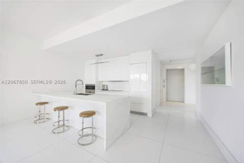 801 S Pointe Dr 301, Miami Beach FL - photo 6 of 31