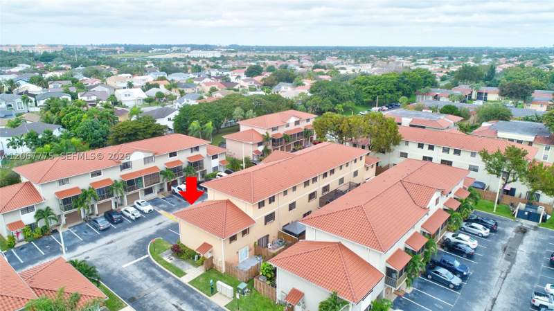 2 bedroom Townhouse at 9874 Hammocks Blvd 108-49, Banyan Tree Condo #11, Miami — photo 2