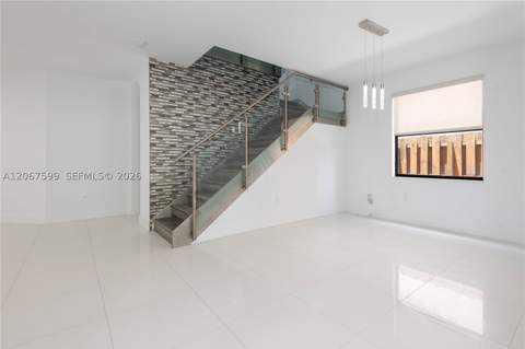 10235 NW 87th Ter, Doral FL - photo 12 of 83