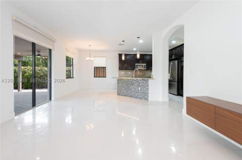 10235 NW 87th Ter, Doral FL - photo 20 of 83