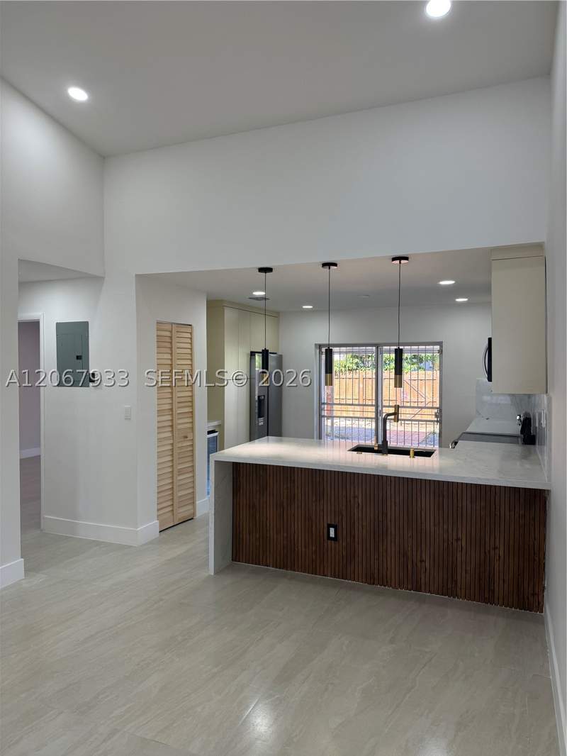 2 bedroom Villa at 8397 SW 147th Pl, Barclay Estates 1st Addn, Miami — photo 4