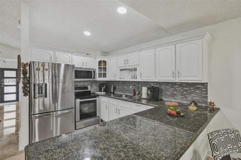 14335 SW 112th Ter, Miami FL - photo 11 of 69
