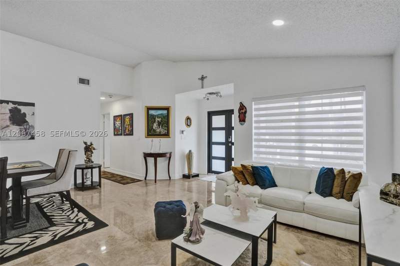 3 bedroom SingleFamilyResidence at 14335 SW 112th Ter, Islas Canarias Homes, Miami — photo 5