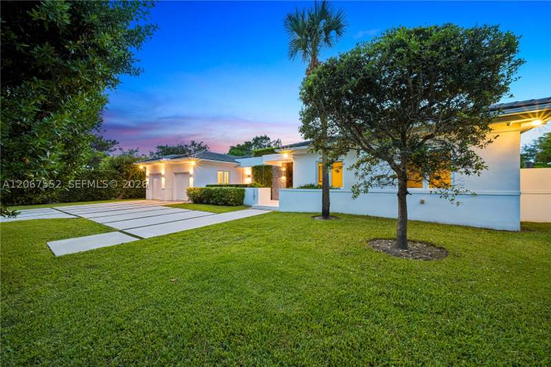 5 bedroom SingleFamilyResidence at 7101 SW 60th St, Carole Helms Manor, Miami — photo 5