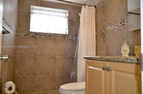 17050 NE 14th Ave 115, Miami FL - photo 13 of 26