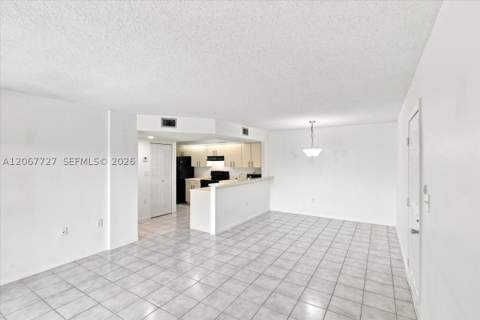 8660 SW 212th St 306, Cutler Bay FL - photo 16 of 47