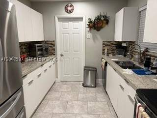 20121 SW 117th Ave, Miami FL - photo 12 of 36