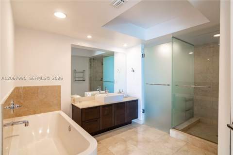 150 Sunny Isles Blvd 1-1604, Sunny Isles Beach FL - photo 13 of 23