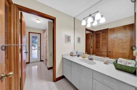 14750 SW 152nd Ct, Miami FL - photo 21 of 53