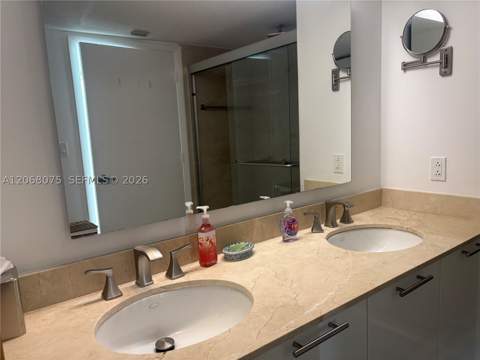 1800 N Bayshore Dr 3007, Miami FL - photo 13 of 31