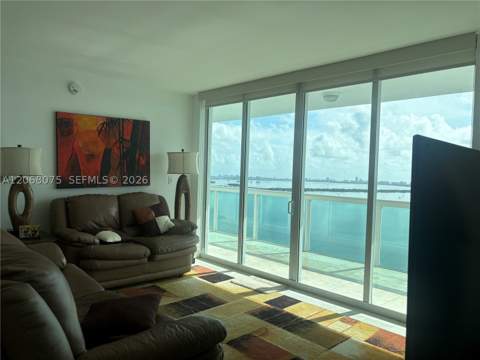 1800 N Bayshore Dr 3007, Miami FL - photo 14 of 31