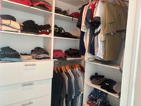 1800 N Bayshore Dr 3007, Miami FL - photo 18 of 31