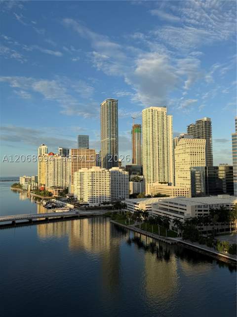 801 Brickell Key Blvd 1805, Miami FL - photo 16 of 19