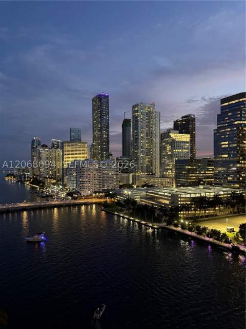 801 Brickell Key Blvd 1805, Miami FL - photo 18 of 19