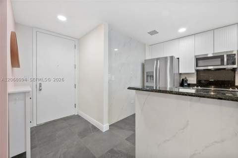 801 Brickell Key Blvd 1805, Miami FL - photo 9 of 19