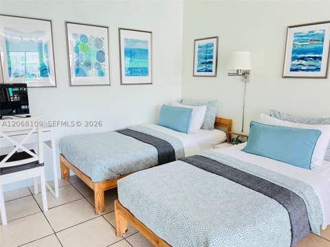 1732 Meridian Ave 701, Miami Beach FL - photo 11 of 38