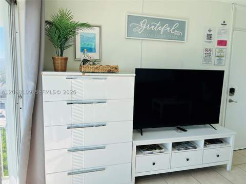 1732 Meridian Ave 701, Miami Beach FL - photo 12 of 38
