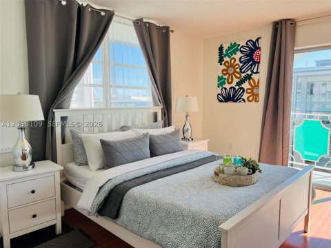 1732 Meridian Ave 701, Miami Beach FL - photo 13 of 38