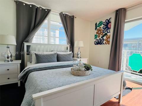 1732 Meridian Ave 701, Miami Beach FL - photo 14 of 38